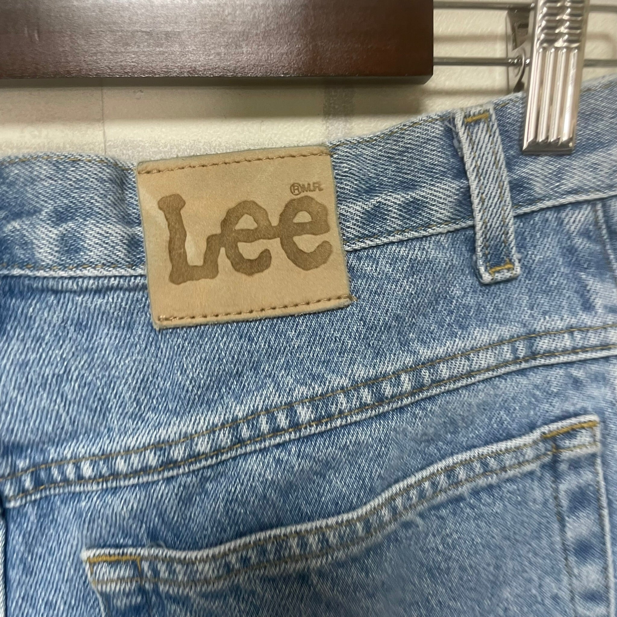 W30×L30#裾上げ済み】Lee デニムパンツ 革パッチ | 古着屋OLDGREEN