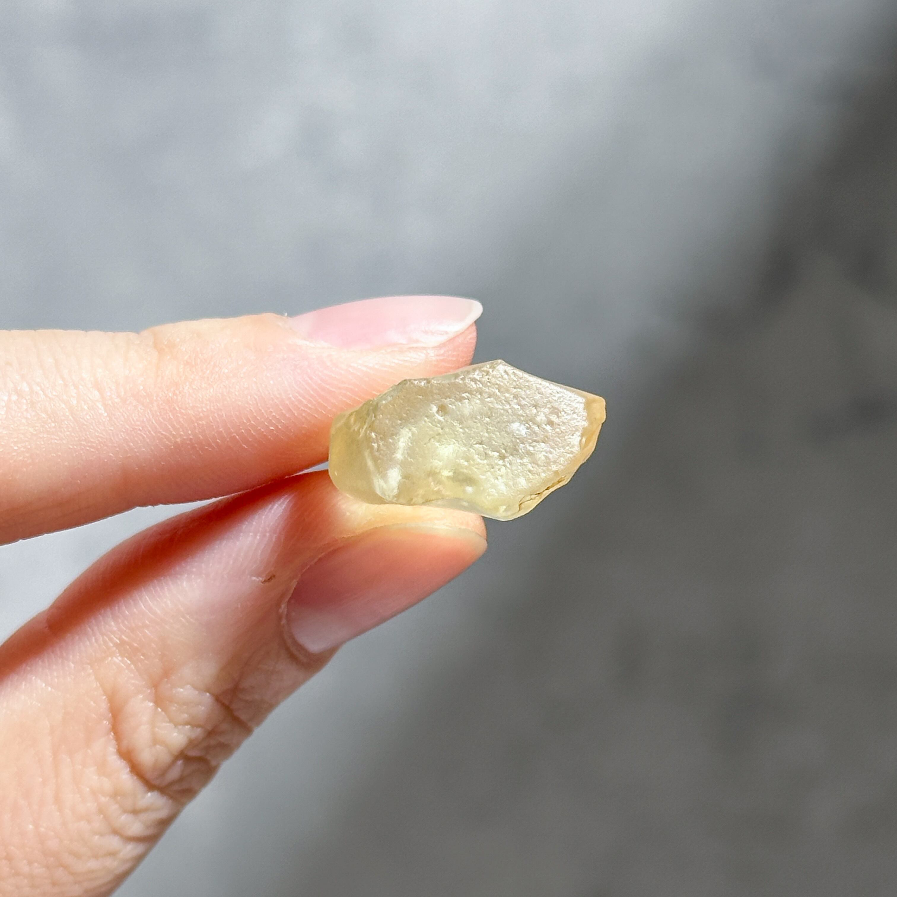 リビアンデザートグラス 原石02◇ Libyan Desert Glass ◇天然石・鉱物