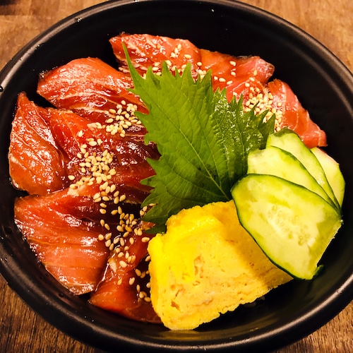 マグロ漬け丼