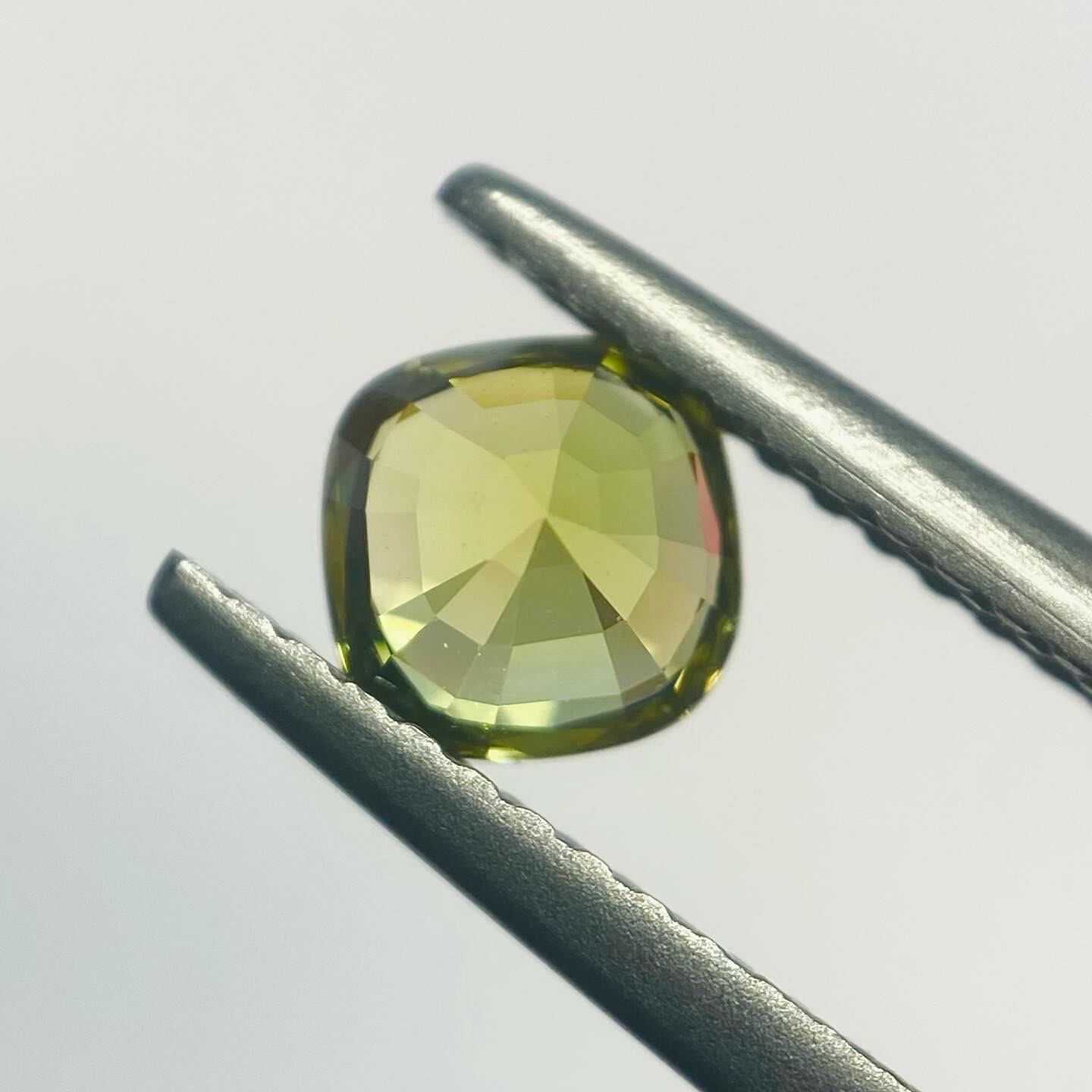 ハッピーカラーのマリガーネット