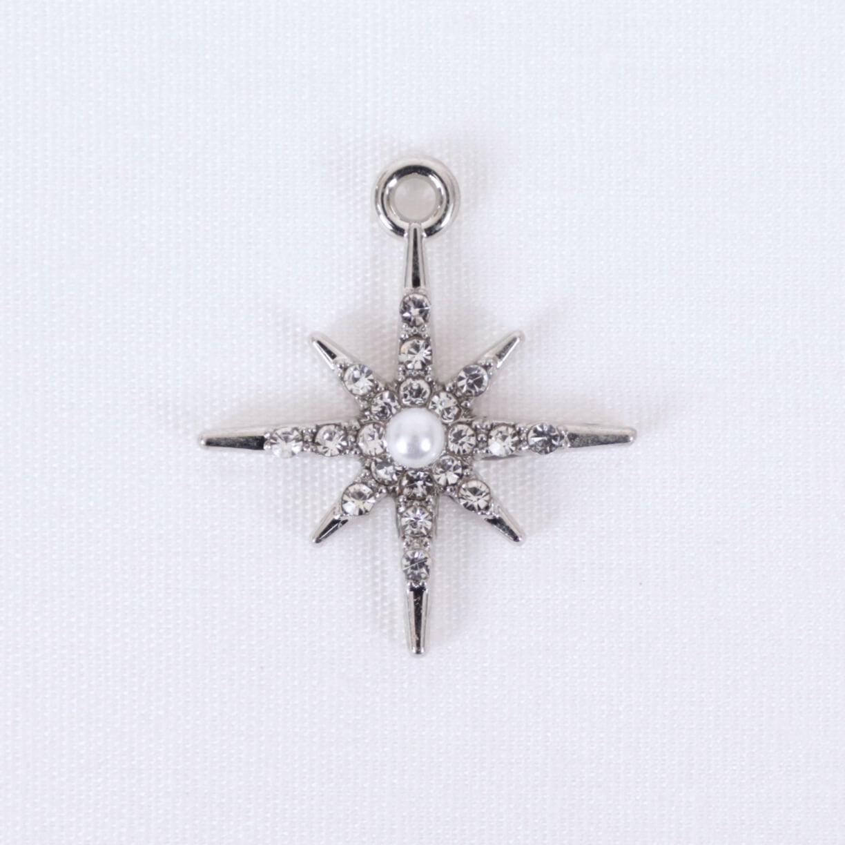 5kg イミテーション　まとめ　アクセサリー　メッキ　パール　お宝　④　遺品 雪の結晶 パーツ 金属 ビジュー イミテーション パール 02000089