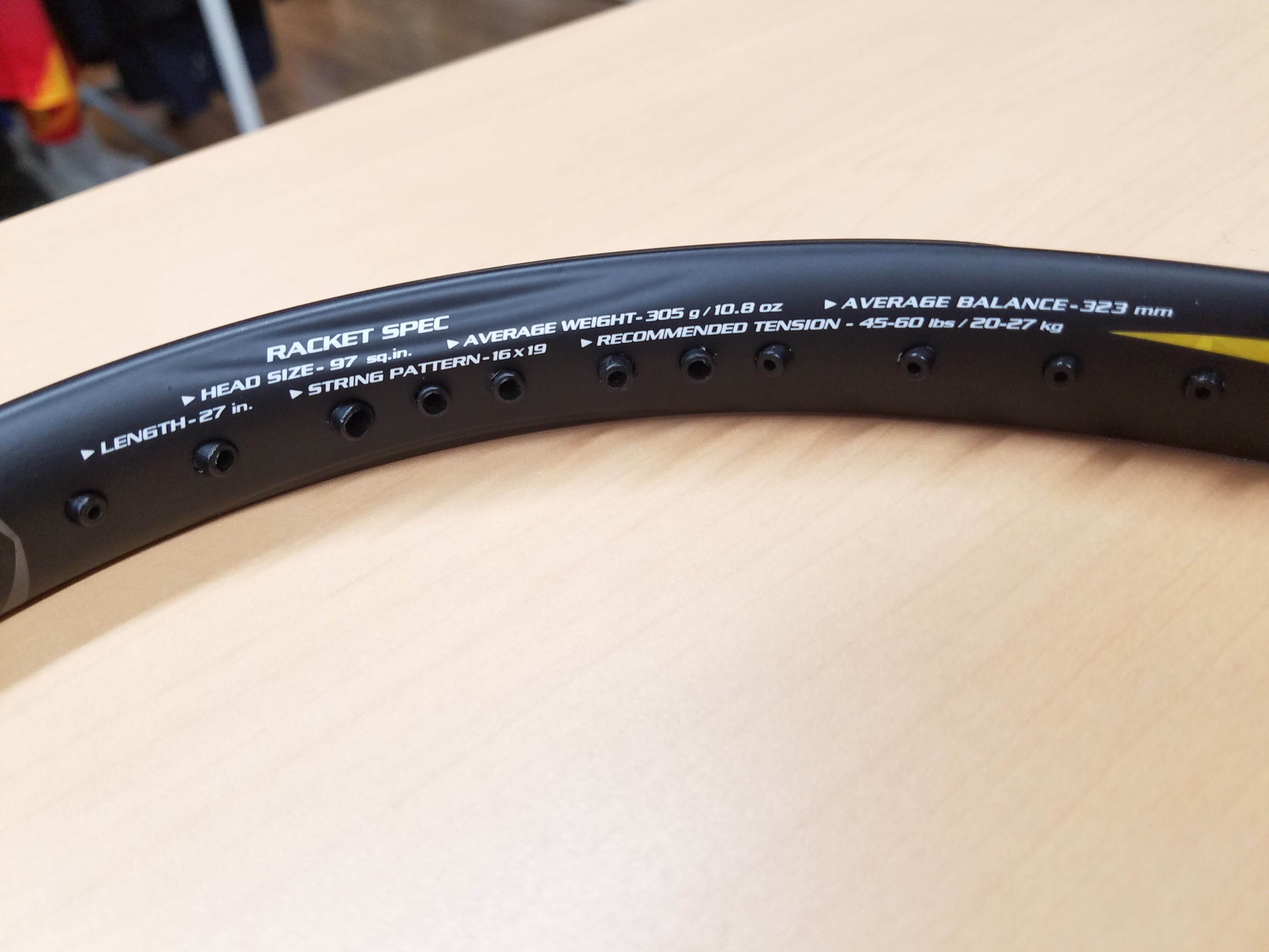 スリクソン テニスラケット Revo Cv3.0Tour | Tatsuya