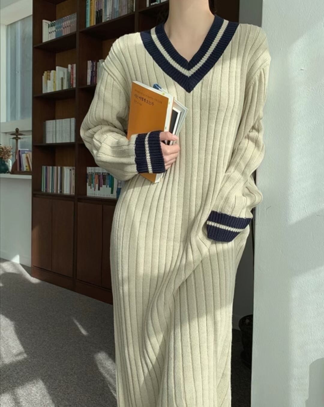 Vネックニットワンピ　AJ1079-2992