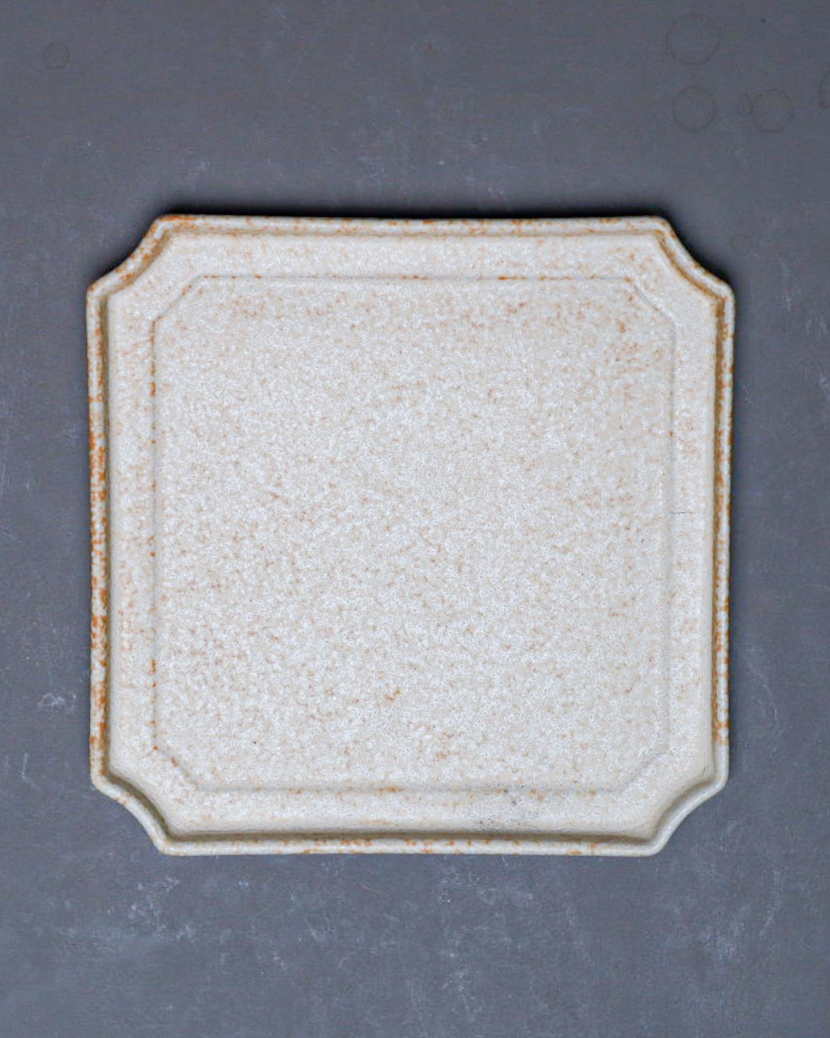 G-E-N sumikiri plate M -sira-