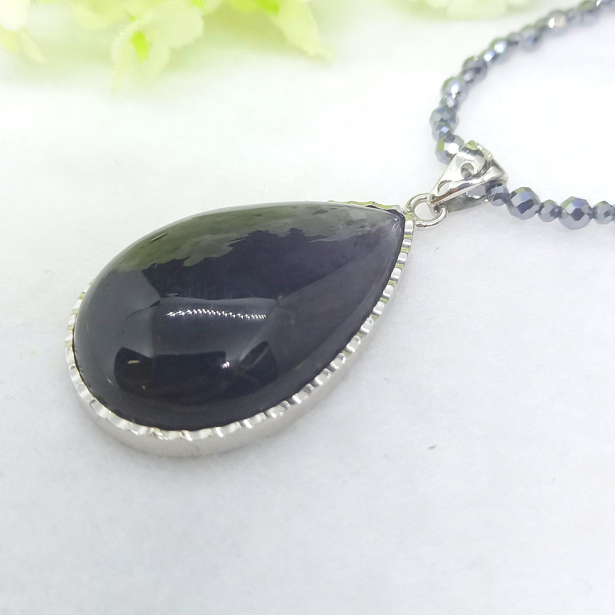 アイオライト・ネックレス