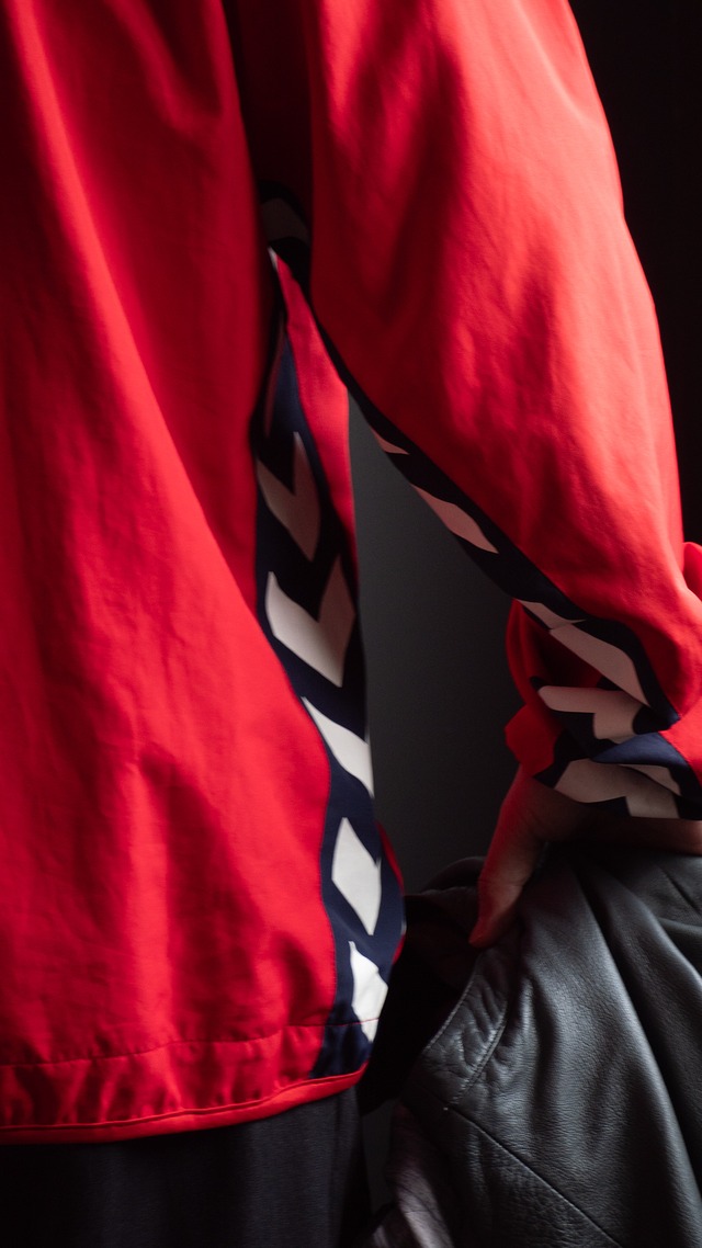 "hummel" used Chevron side line jacket