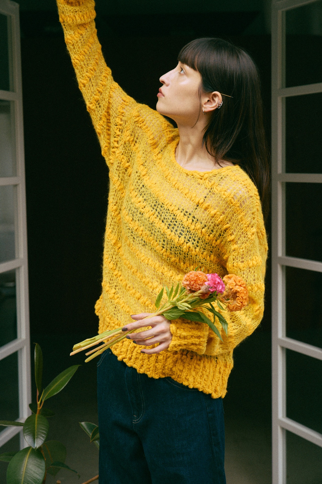 Circle Motif Mohair Thick Wave Pattern Pullover Knit