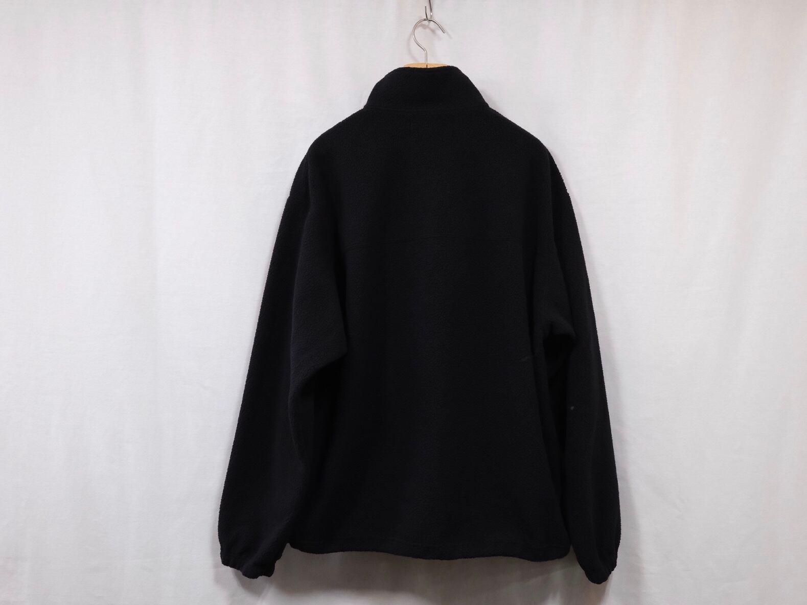 UNIVERSAL PRODUCTS.” POLARTEC®︎ FLEECE JACKET BLACK UNIVERSAL PRODUCTS.” POLARTEC®︎ FLEECE JACKET BLACK