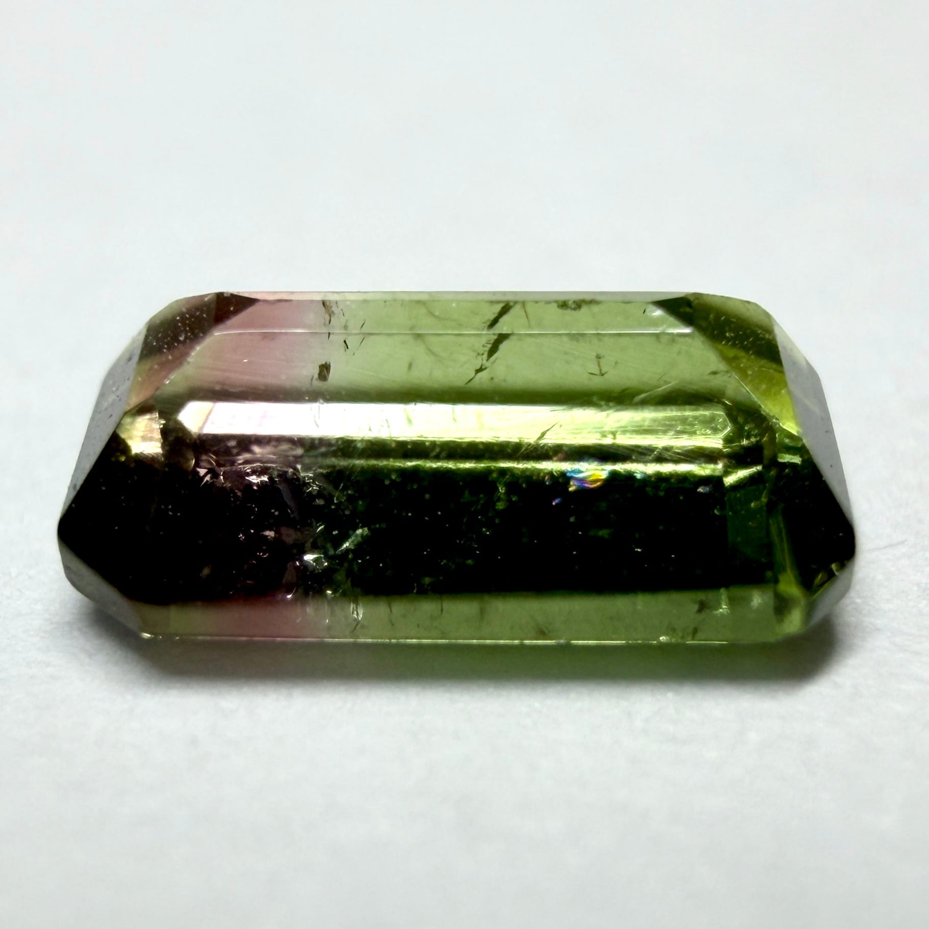 A594 天然バイカラートルマリン 0.795ct | Petal Gem