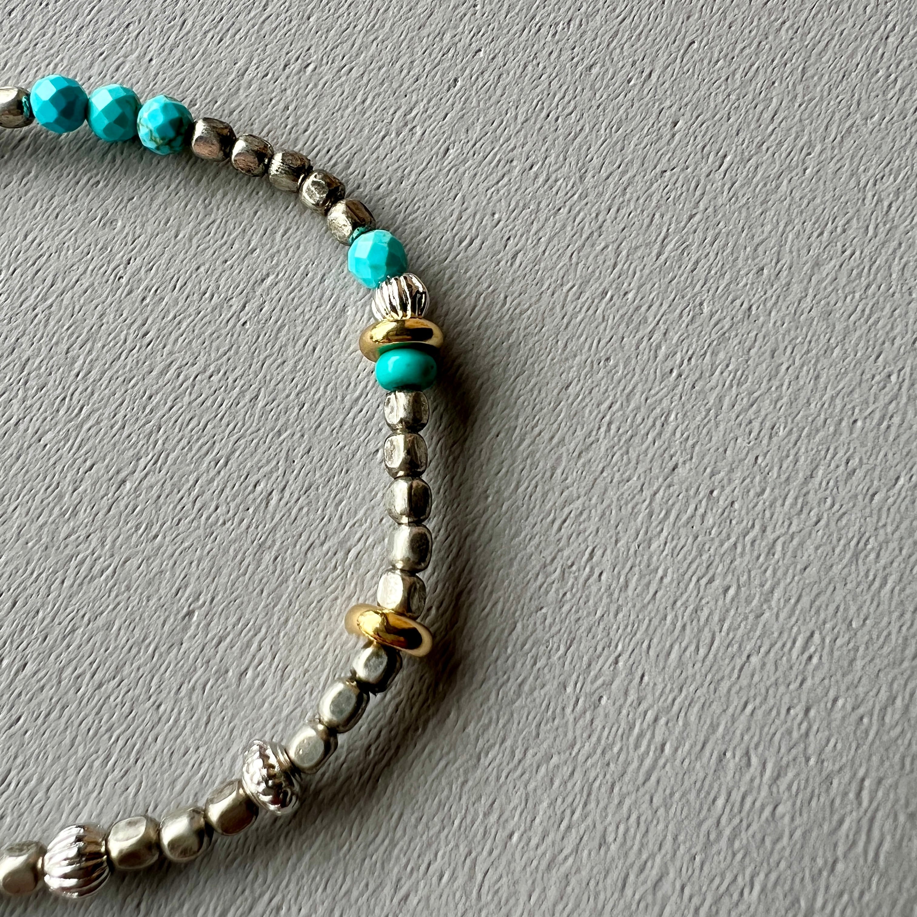 OVER THE DAY TOKYO | TURQUOISE 4mm CUT BEADS × METAL & BRASS MIX