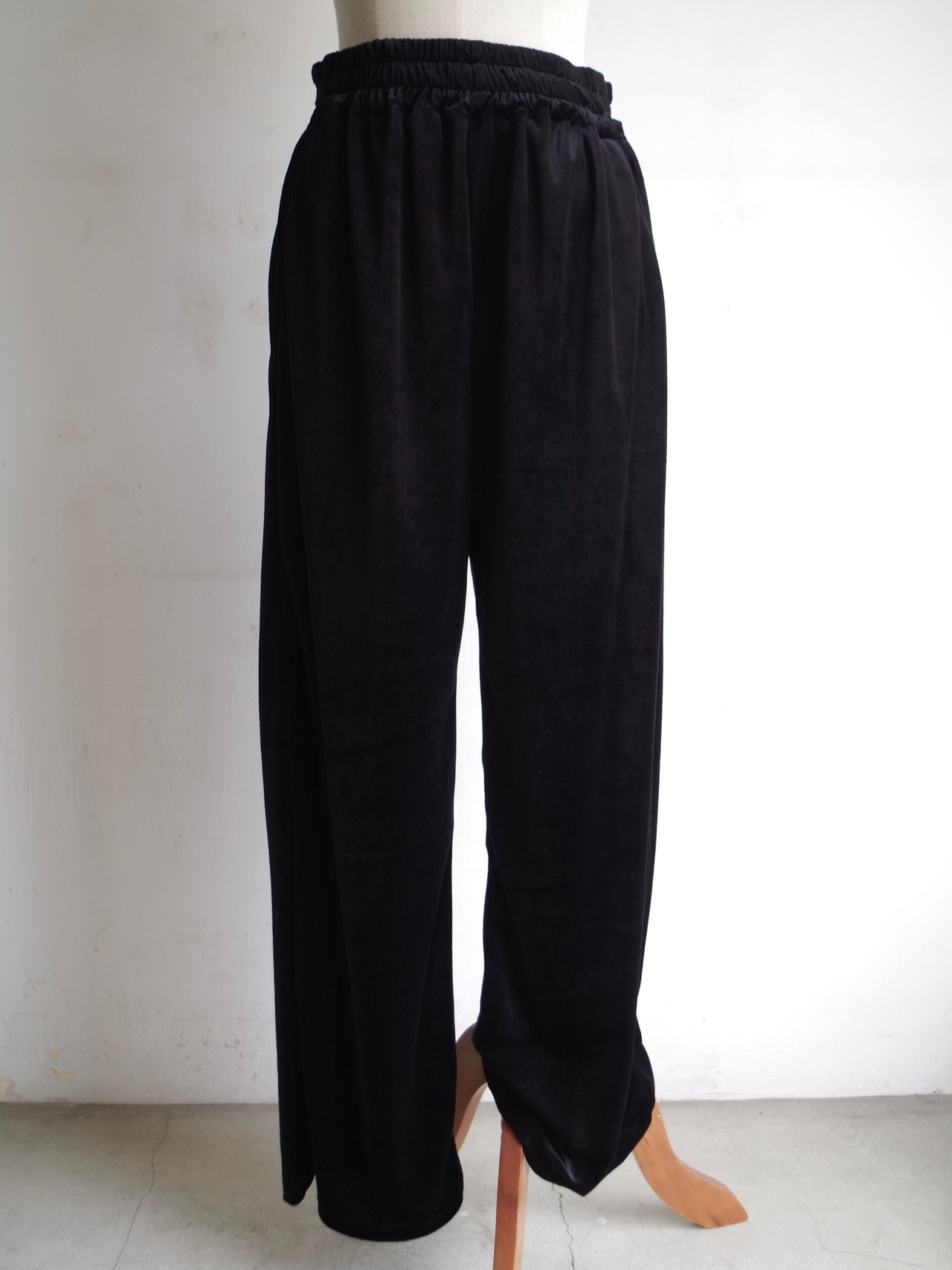SINME  ベロア パンツ ショート　ブラック