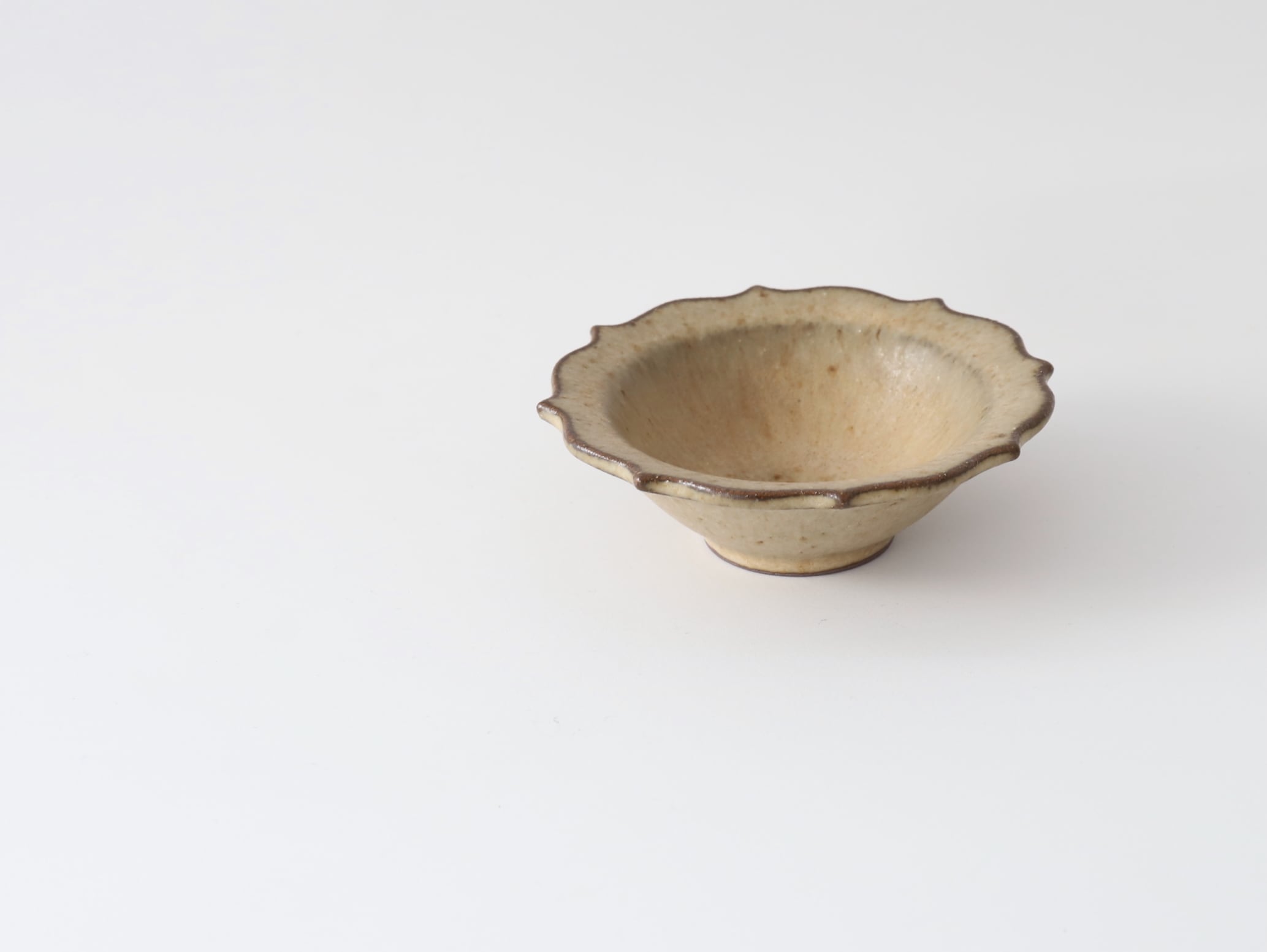 鯨井円美 稜花小鉢 （ピンクベージュ）A | Galerie NUAGE