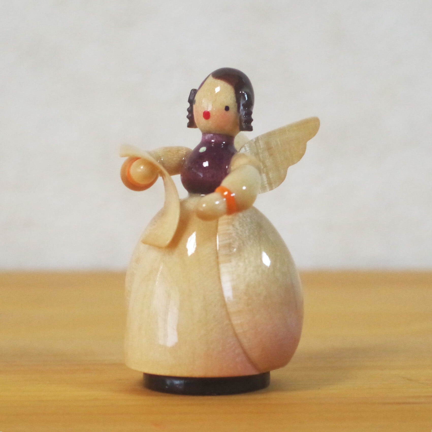 天使の楽器フィギュアセット KE1812 カーマー 歌う天使 | 木のおもちゃ専門店 おもちゃ箱 イカロス 公式