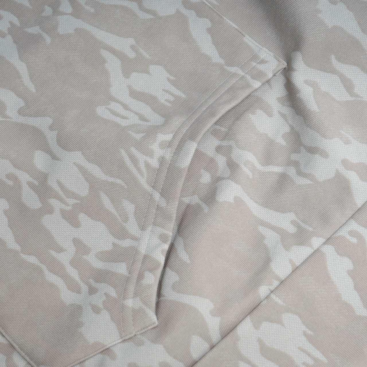 HEAT PF KAMO HOODIE AMG311004