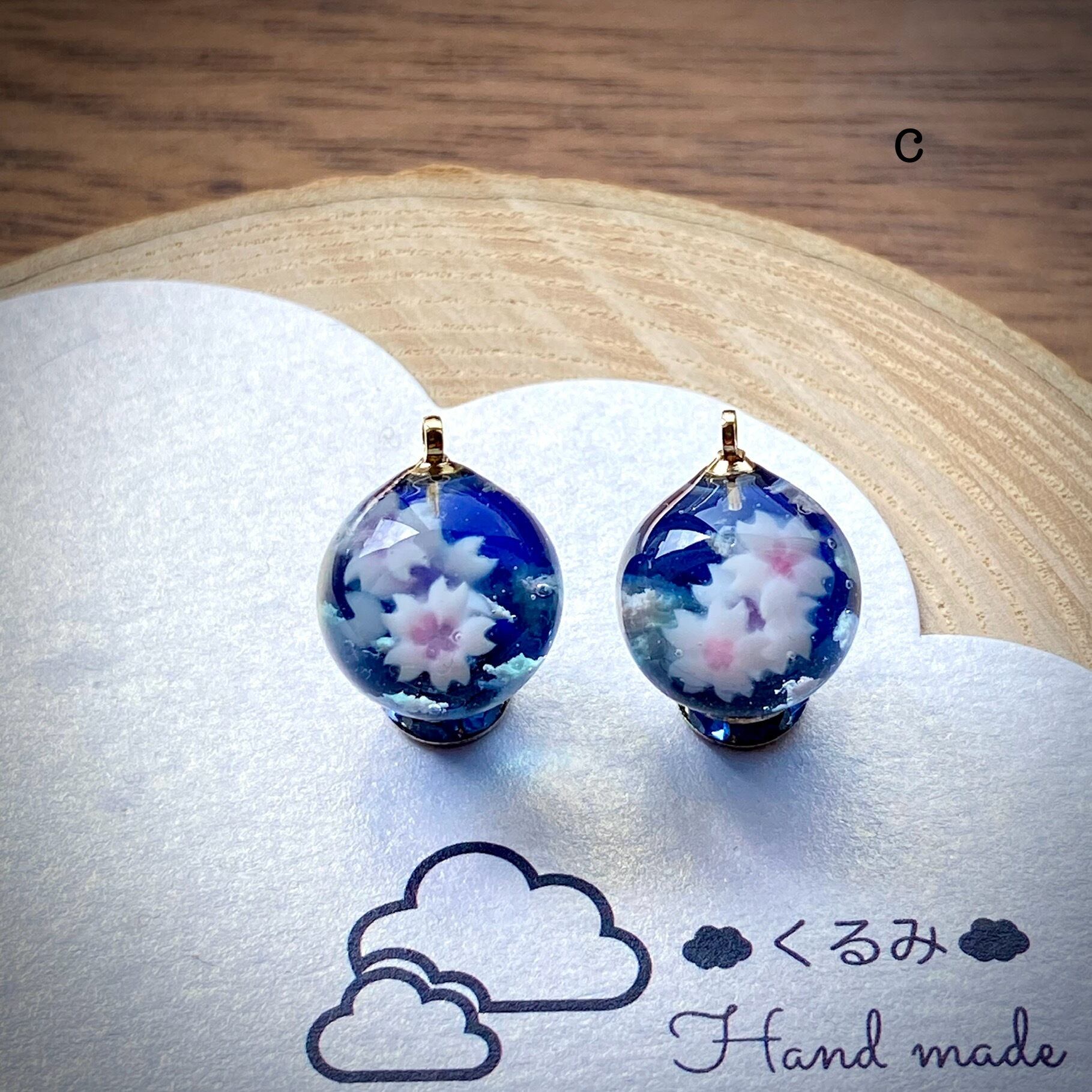レジンピアス イヤリング 夜空と桜 まん丸 12mm c ゴールド
