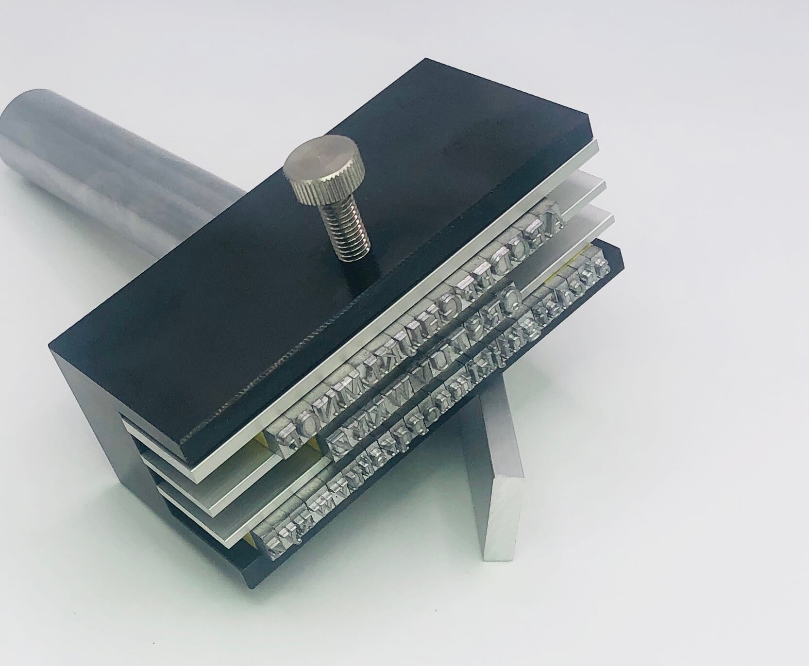 活版印刷　活字　タイプライター　メタルスタンプ9ケース　まとめ売り　XZ4067 2024 活版印刷 活字 タイプライター メタルスタンプ9ケース まとめ売り