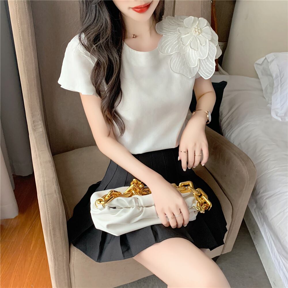 トップス レディース 送料無料 Tシャツ カットソー 半袖 パフスリーブ シフォン かわいい 大人可愛い きれいめ シンプル カジュアル 上品 エレガント フェミニン シック おしゃれ お洒落 かっこいい クール セクシー おとな ラブリー キュート ガーリー レトロ ロマンチック 抜け感 主役級 存在感 フラワー 学生 通学 デート お出かけ 女子会 リゾート S M L XL ホワイト 白 夏 20代 30代 40代 韓国 韓国系 着回し 普段使い モテ トレンド 流行 インスタ映え