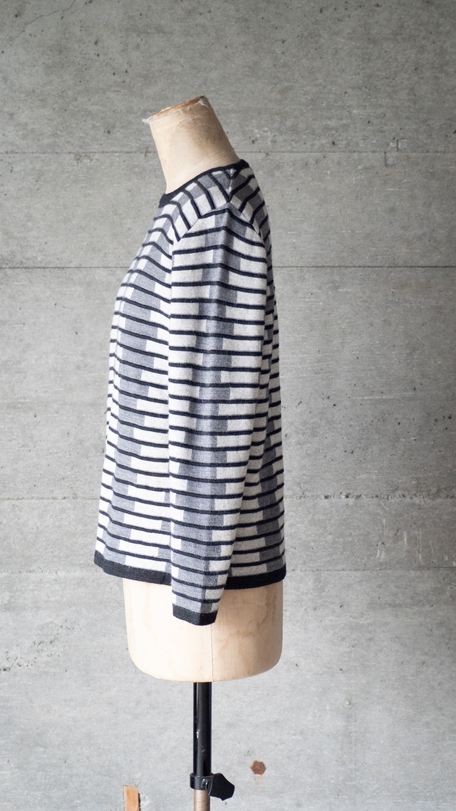 "KRIS CASSIA" 1990s Shadow block border knit