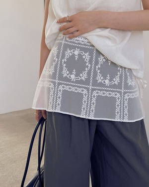 Embroidery Apron　Wrap Skirt
