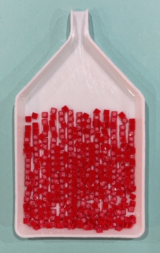 【349番】フェアリーダストビーズ⭐︎四角(square)ビーズ 5g入り