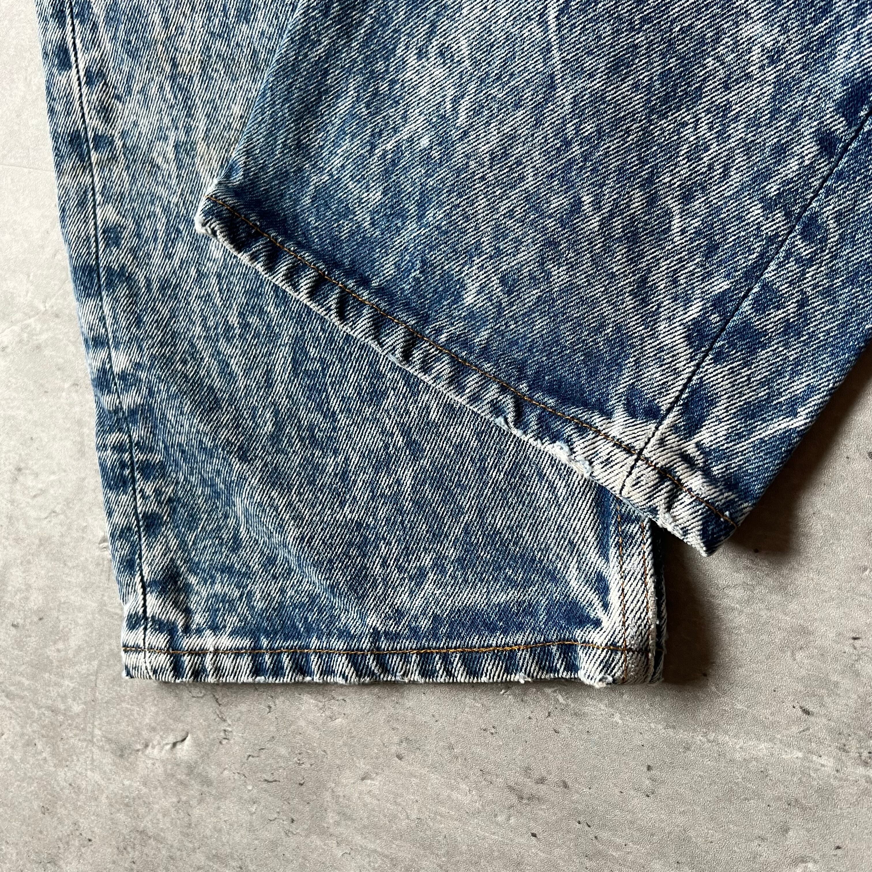 90s “Levis 501” W31L32 chemical washed denim pants made in 90s “Levis 501” W31L32 chemical washed denim pants made in