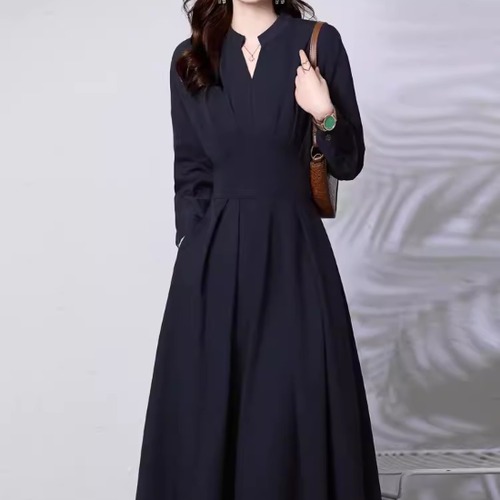 ロングワンピース レディース 大きいサイズ Vネック オフィスコーデ コンサバ きれいめ ロングスカート 長袖ワンピース ロングワンピ お呼ばれコーデ オフィス 通勤コーデ シンプル