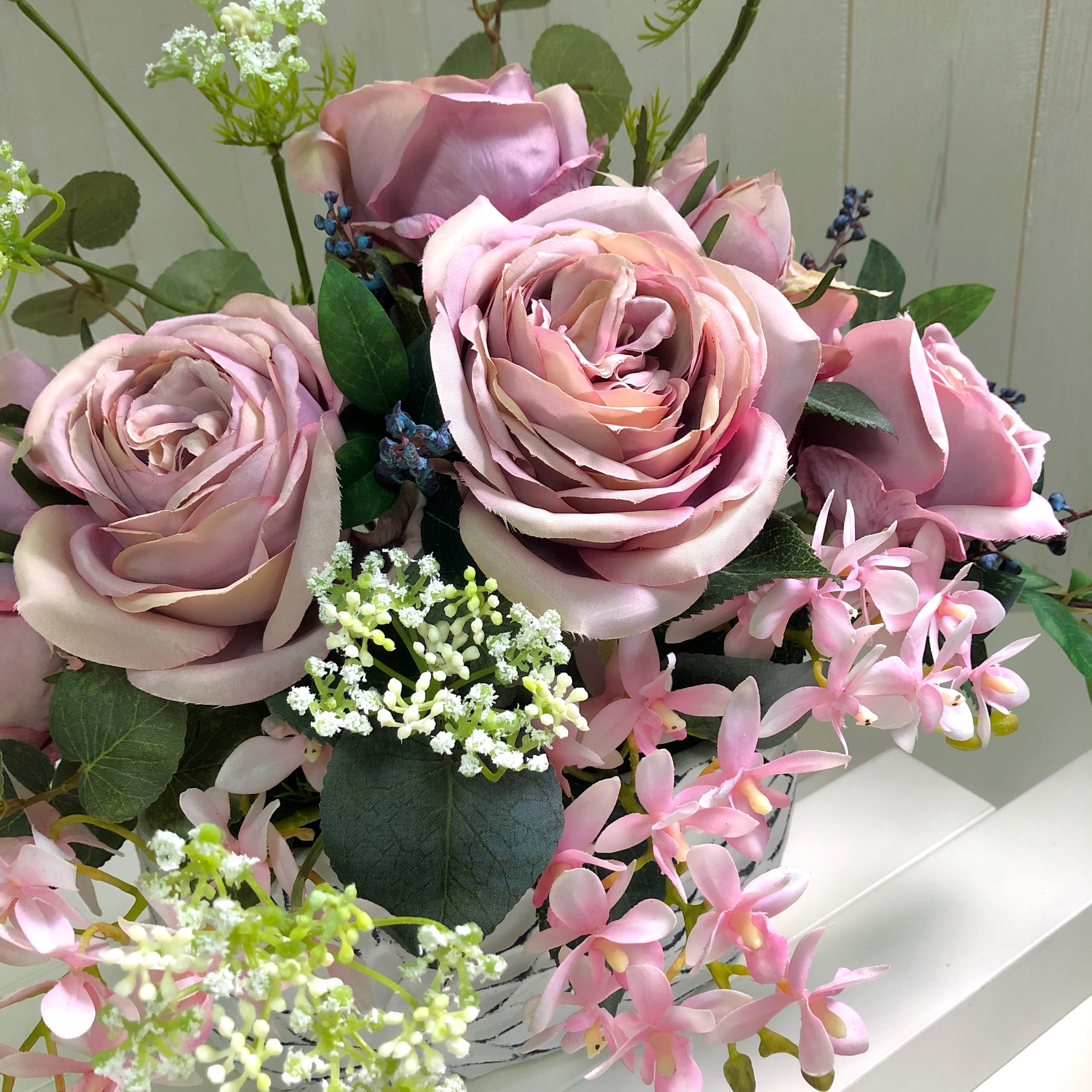 ローズ・レースフラワーアレンジメント | Flower Art Shop サエラ ローズ・レースフラワーアレンジメント | Flower Art Shop サエラ