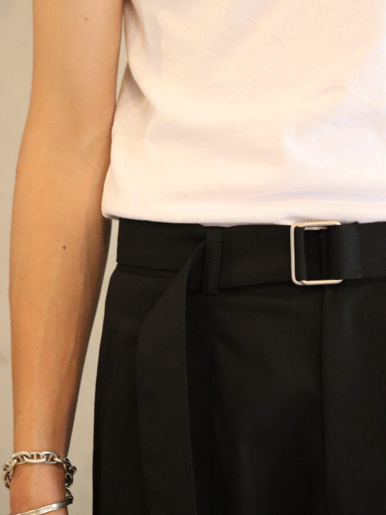 Belted Wide Legs Slacks