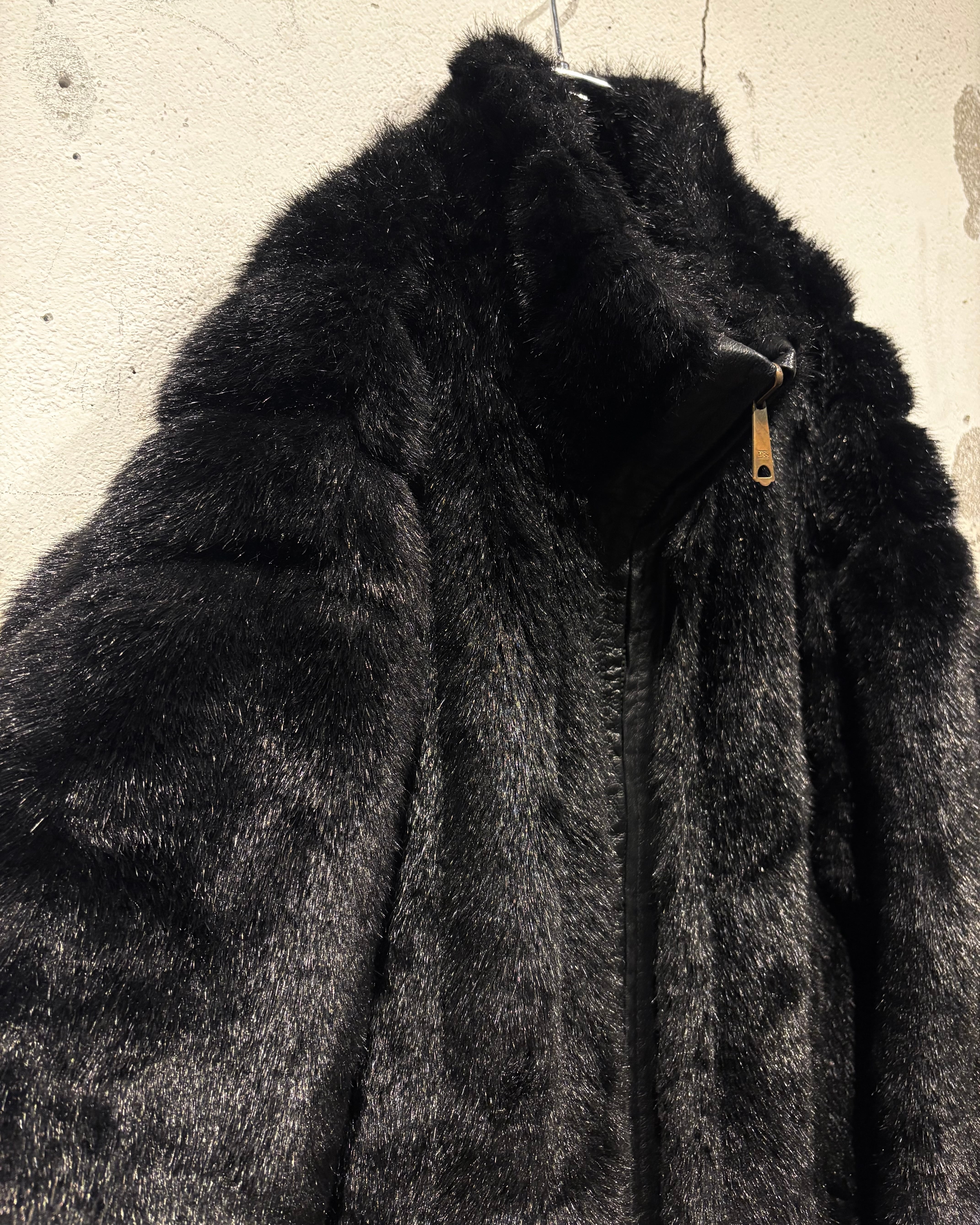 Caka otto】“Reversible” Leather × Faux Fur Zip Up Jacket | Caka