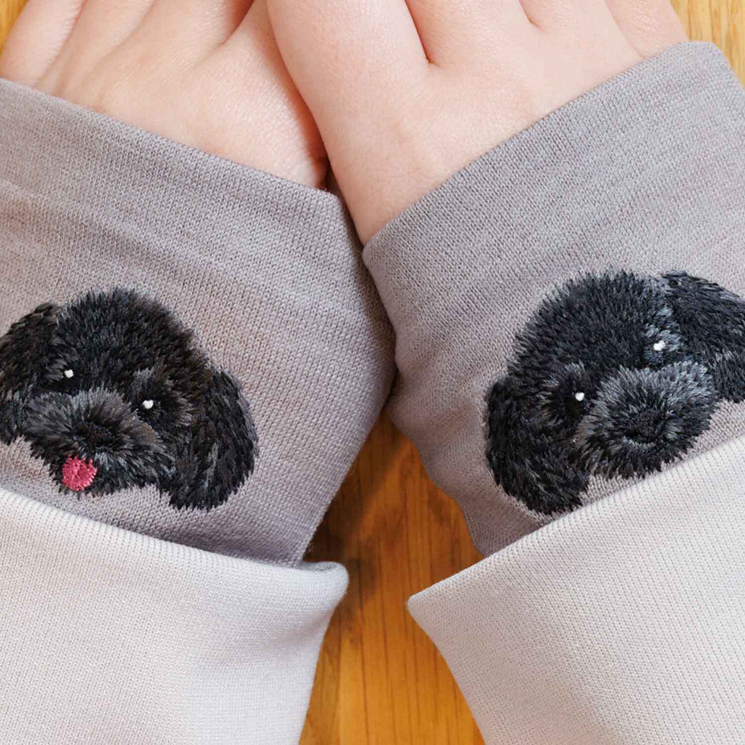 犬リストマフラー】トイプードル黒／一度使うと手放せない気持ち
