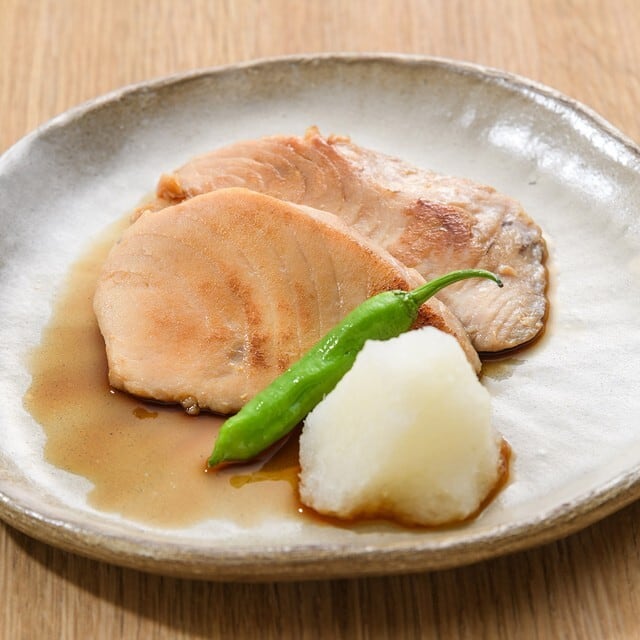 マグロ醬油漬（ガーリック風味） | 丸喜水産 通販サイト