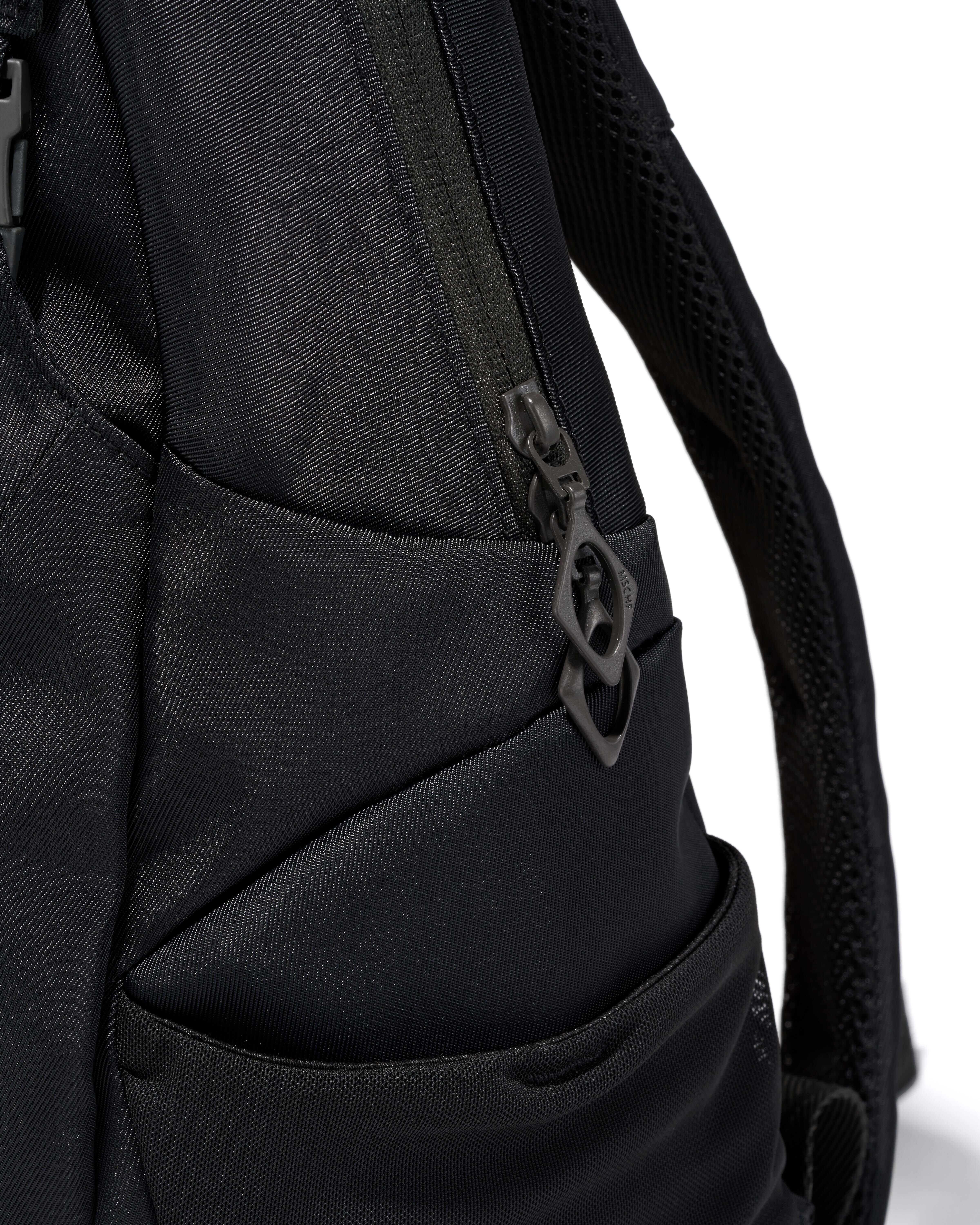 MSCHF] BUCKLE FLAP BACKPACK_BLACK ミスチーフ 正規品 韓国ブランド