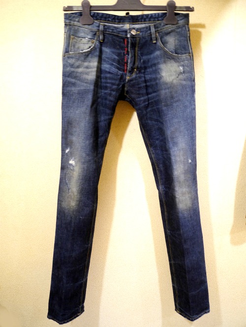 ★DSQUARED2 ディースクエアード ダメージ加工 刺繍 デニム 44★