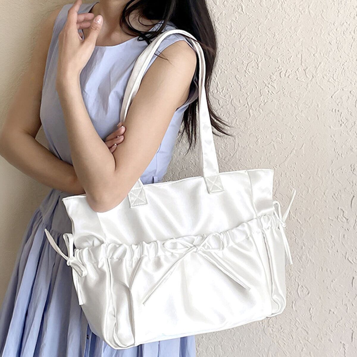 トートバッグ リボン レディース 韓国 大容量 軽量 A4 きれいめ 大人 かわいい おしゃれ 通勤 通学 フェミンイン ギャザー バッグ 柔らかい フリル 大人可愛い 大人女子