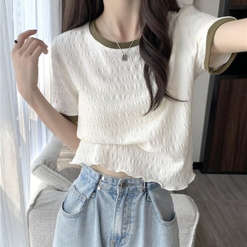 Tシャツ 正肩 半袖 2024夏服 トップス スリム見え ins ショート丈 レディース 韓国ファッション