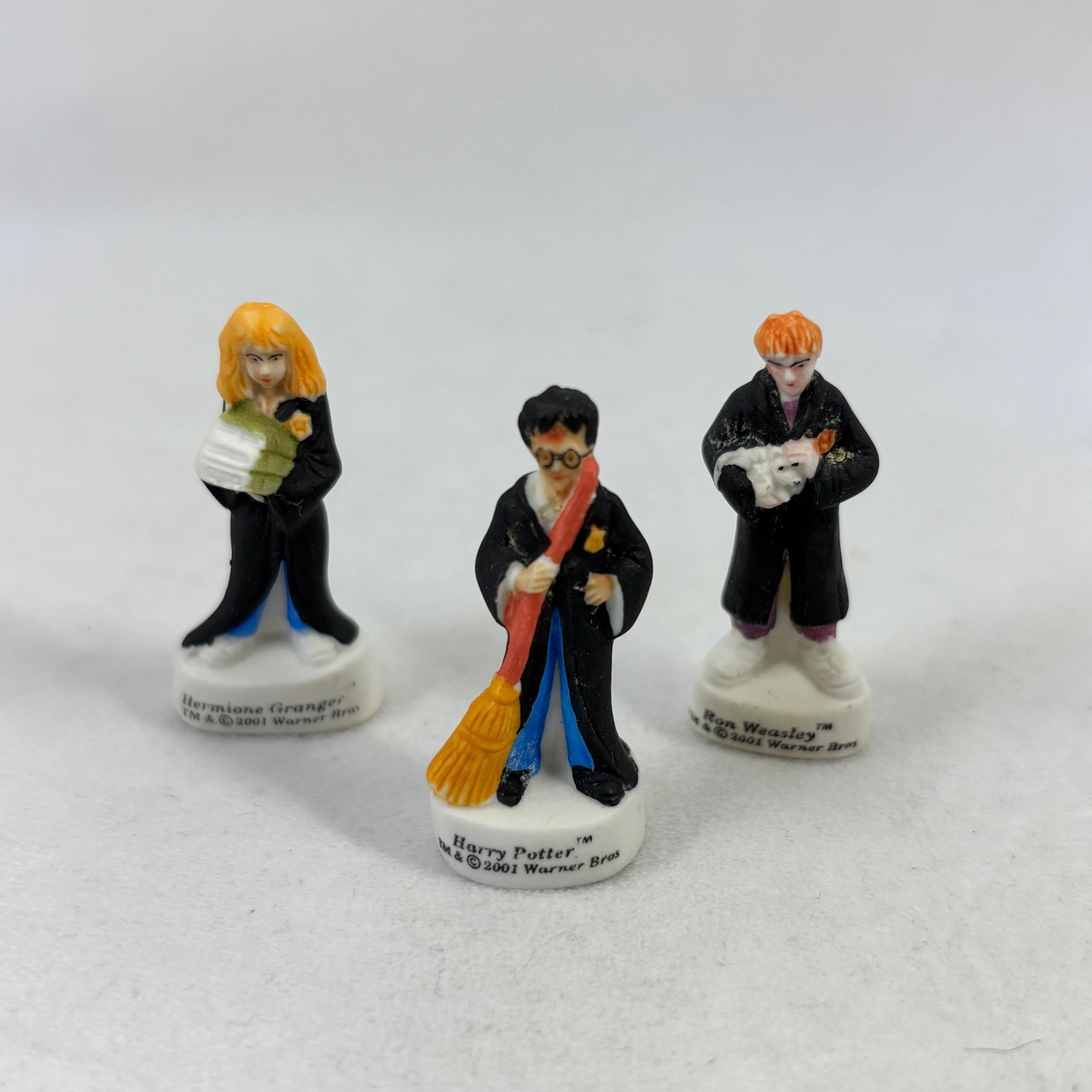 フェーブ　陶器ミニチュア 　ハリーポッターシリーズ　3個セット　ガロットデロワ　フランス菓子 19otd89-11