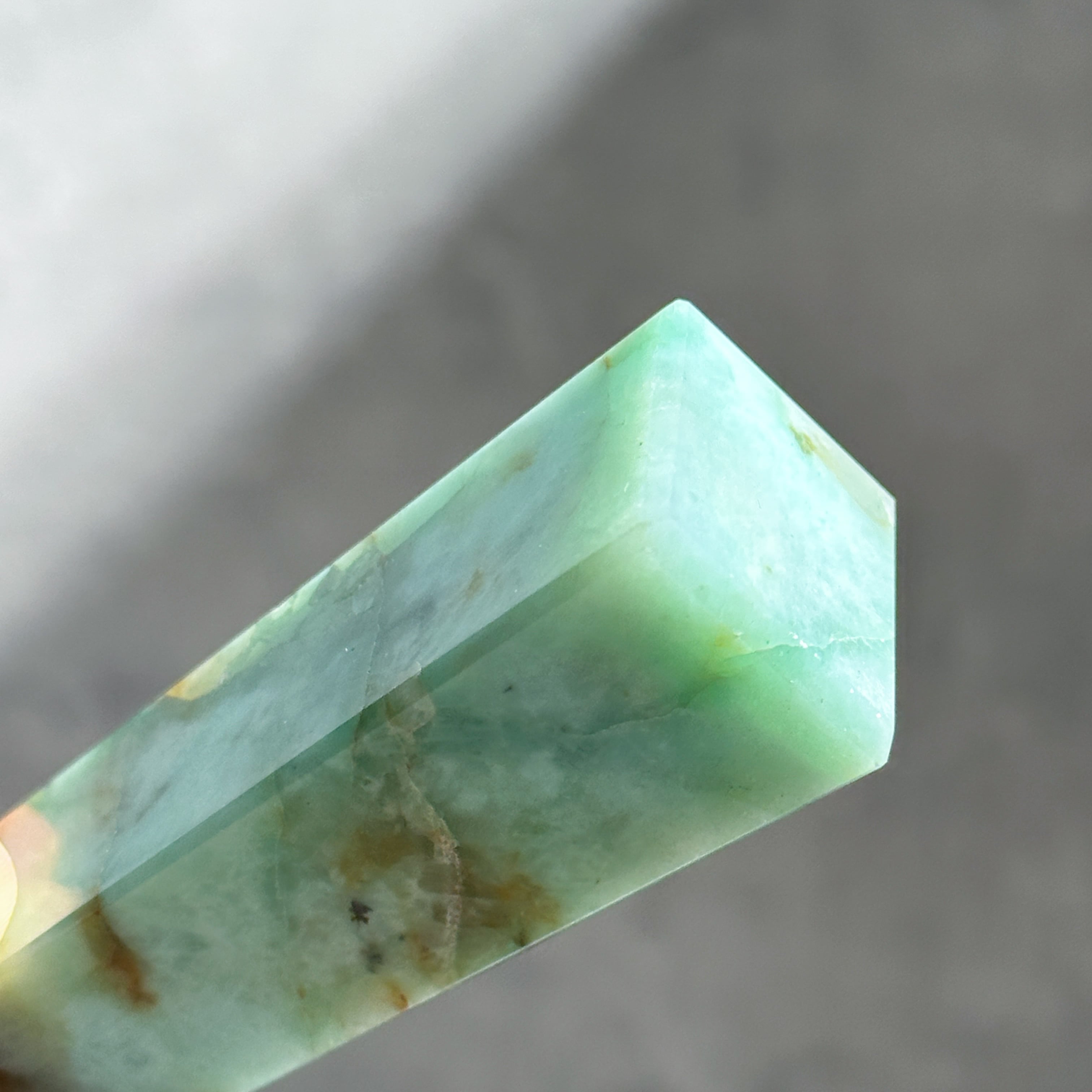 フェニックスストーン タワー型72◇ Phoenix Stone ◇天然石・鉱物
