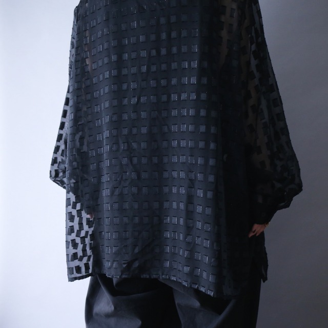 black one-tone full block pattern XX over silhouette black see-through shirt