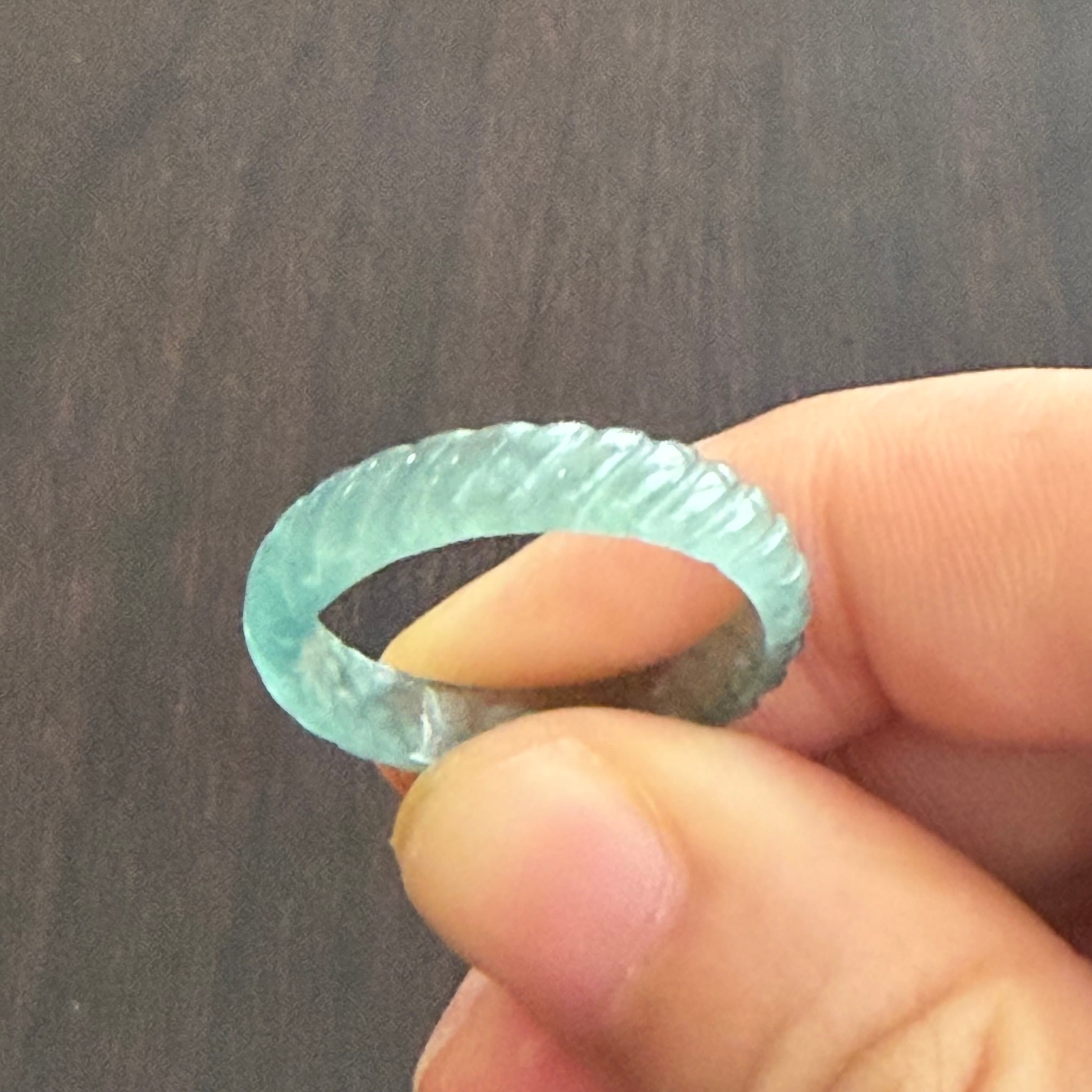 本翡翠バングル 氷種 みずみずしい 無含浸 無着色 太め グァテマラ産