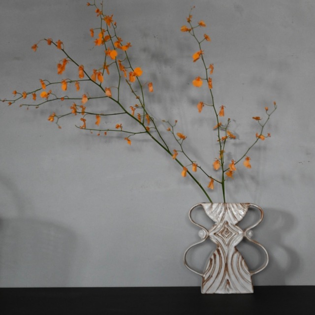 OluNoA / フラワーベース〈 花瓶・花器・一輪挿し・陶器・インテリア・置物 〉