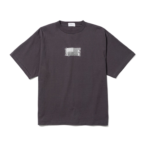 F-LAGSTUF-F×Kosuke Kawamura STAR&BARS Tee (BLACK)