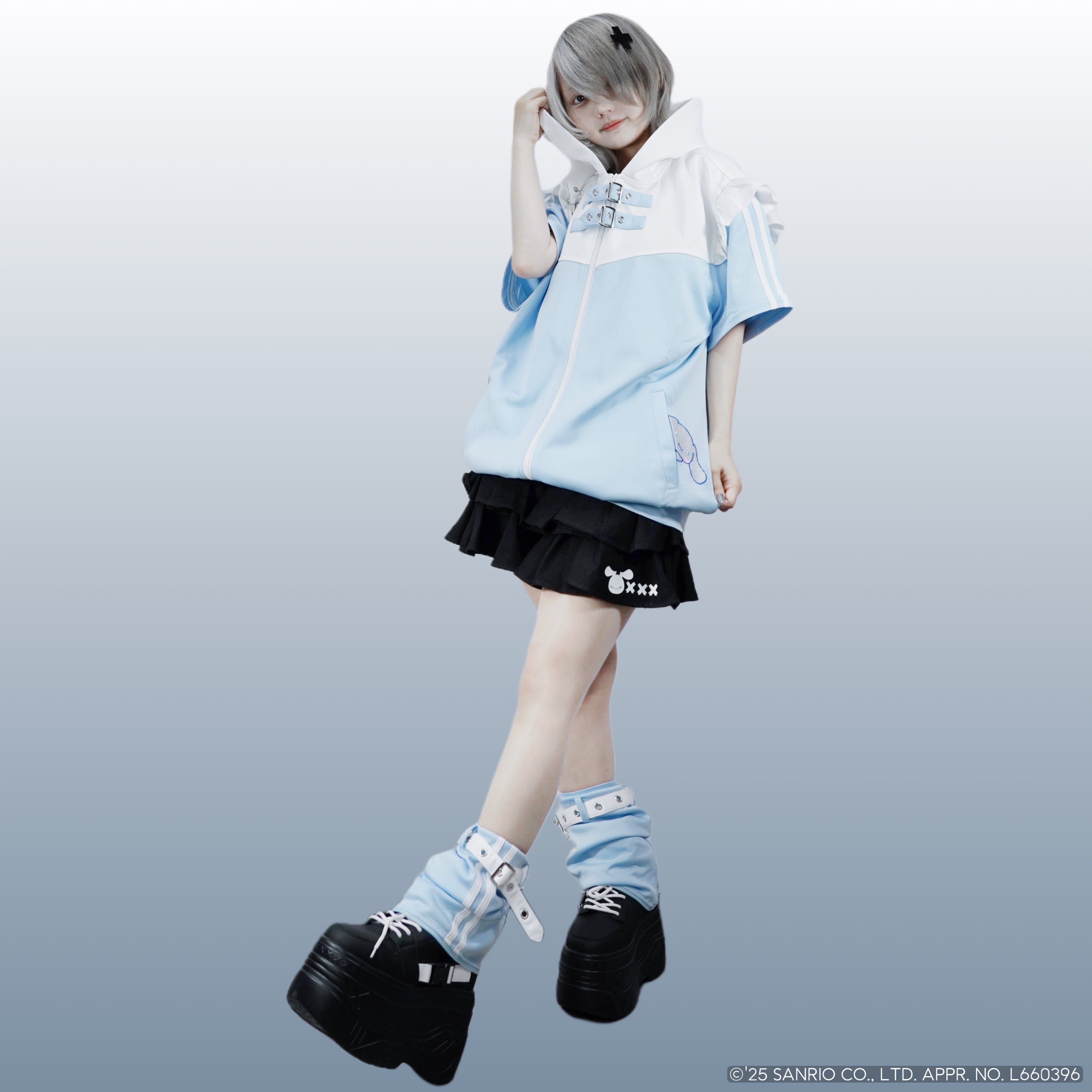 うさ耳付きSIDE LINE 2WAY ZIP OUTER【シナモロール×NIER】 | NIER