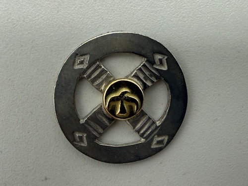 美品　金メタル付ホイール　最新キャスト2.42g