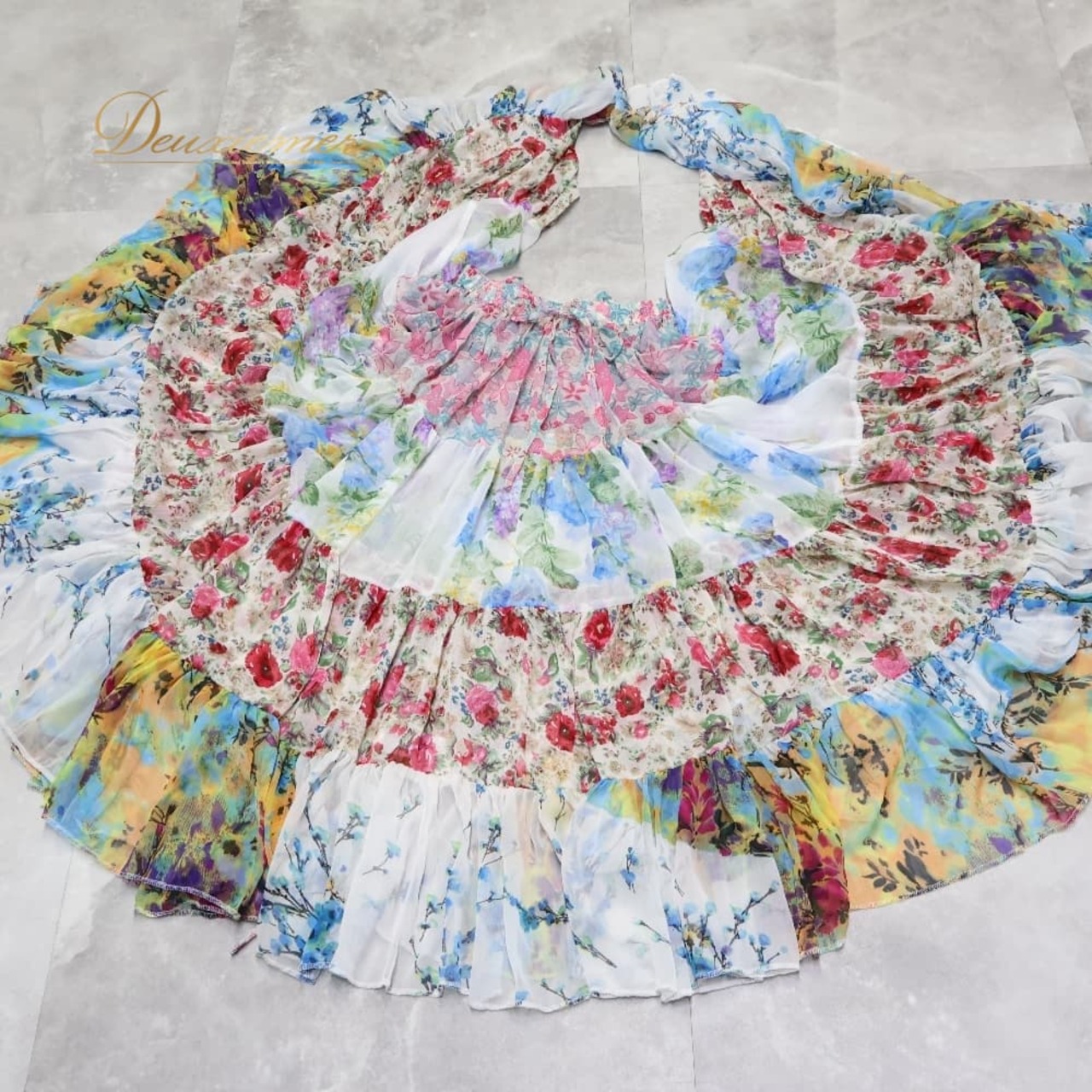 ベリーダンス 衣装 Garam garam ガラムガラム ジプシースカート 25ヤード ジプシースタイル ホワイト系 カラフル 花 花柄 総柄 かわいい 白 黄 青 紫 華やか 薄い 軽い ティアード スカート ピンク系 ブルー系 パープル系 イエロー系