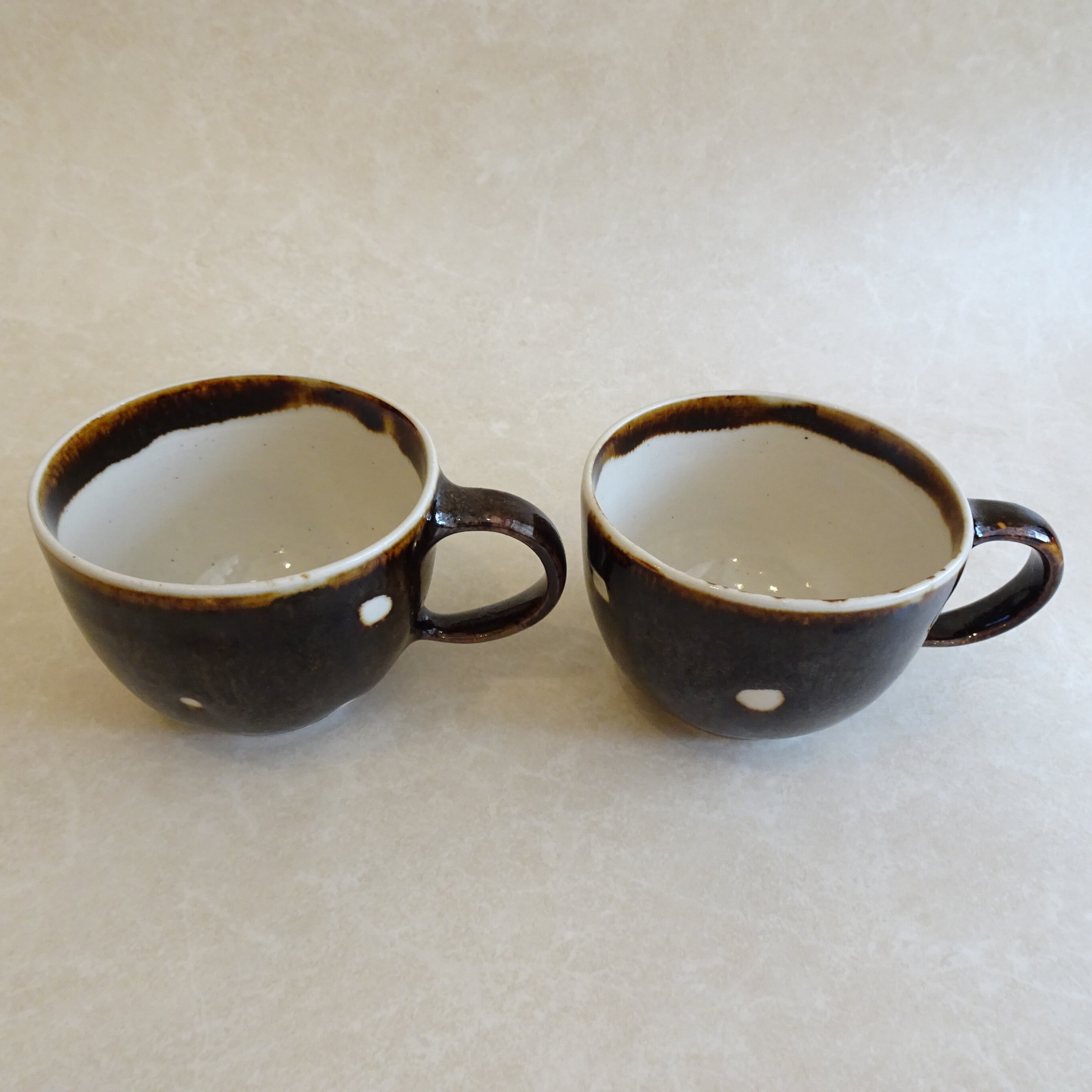 白ドットの作家ものマグカップ | 純喫茶家具の村田商會