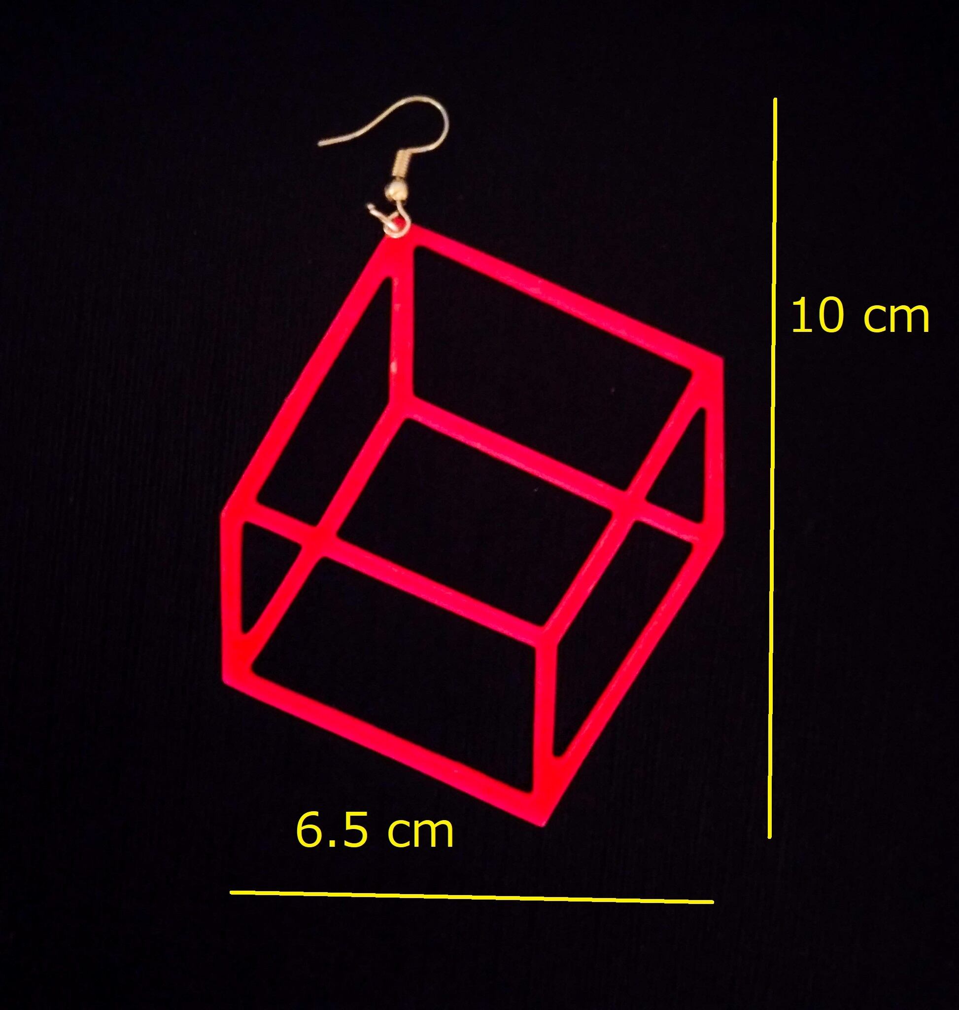 立体ボックス 派手派手ボックス ピアス イヤリング ネオンカラー ネオンピンク 立方体 幾何学 だまし絵 おもしろアクセサリー 個性派 派手 ダンス イベント フェス 発表会 ステージ