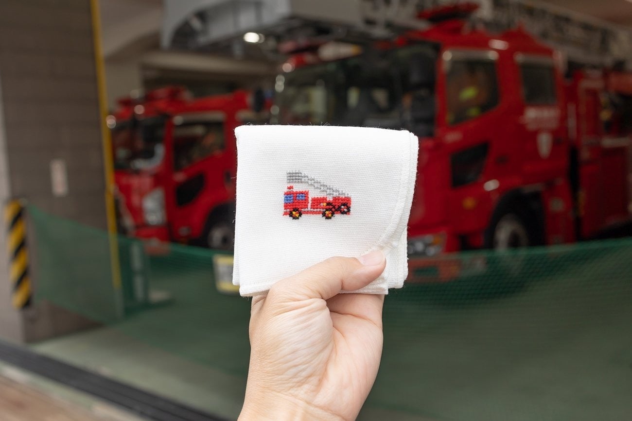 PDFデータ販売・商用利用OK・3000点収録・111P】Mega Mini Cross