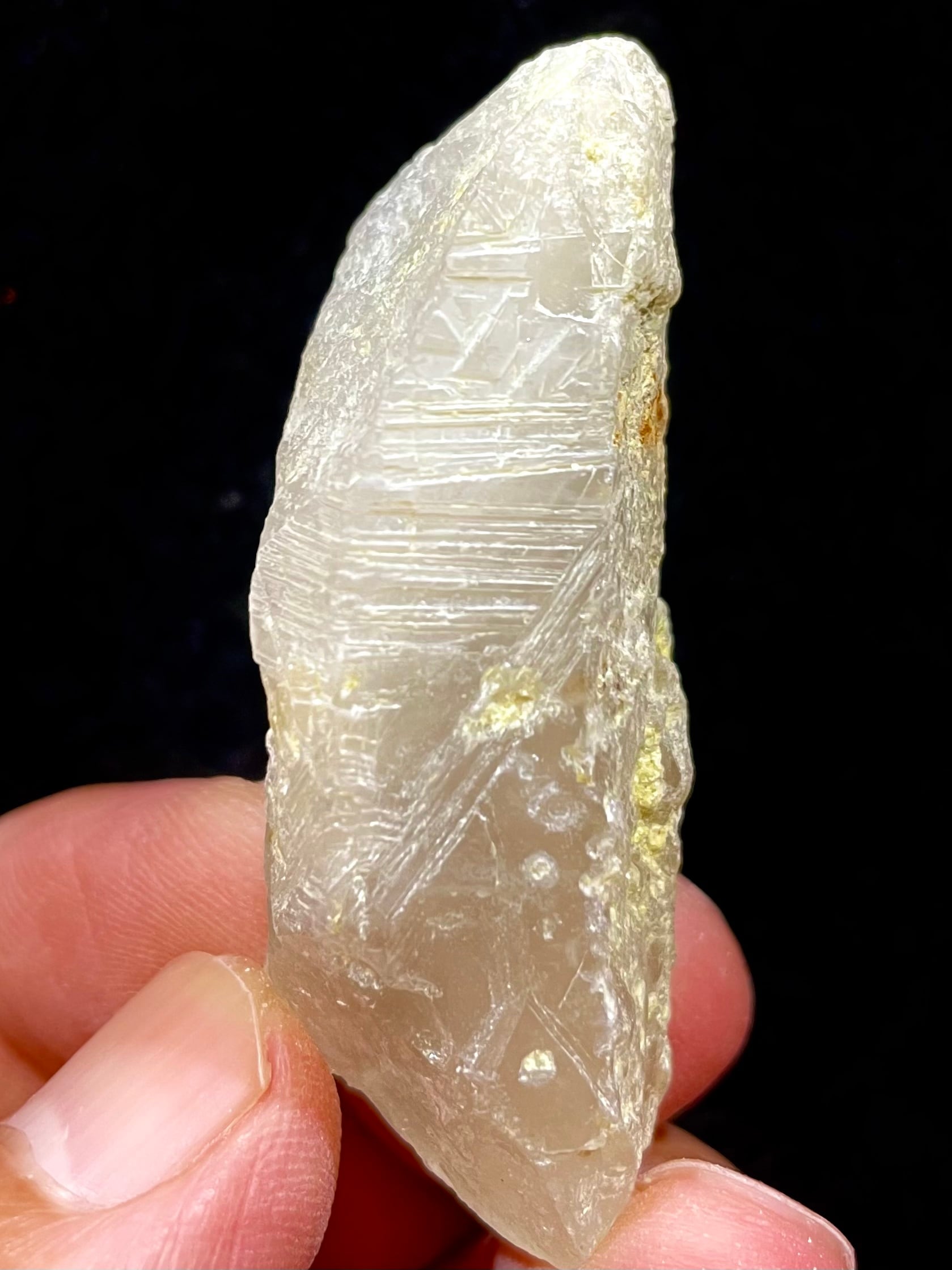 45) 高千穂天岩戸水晶・安らぎ