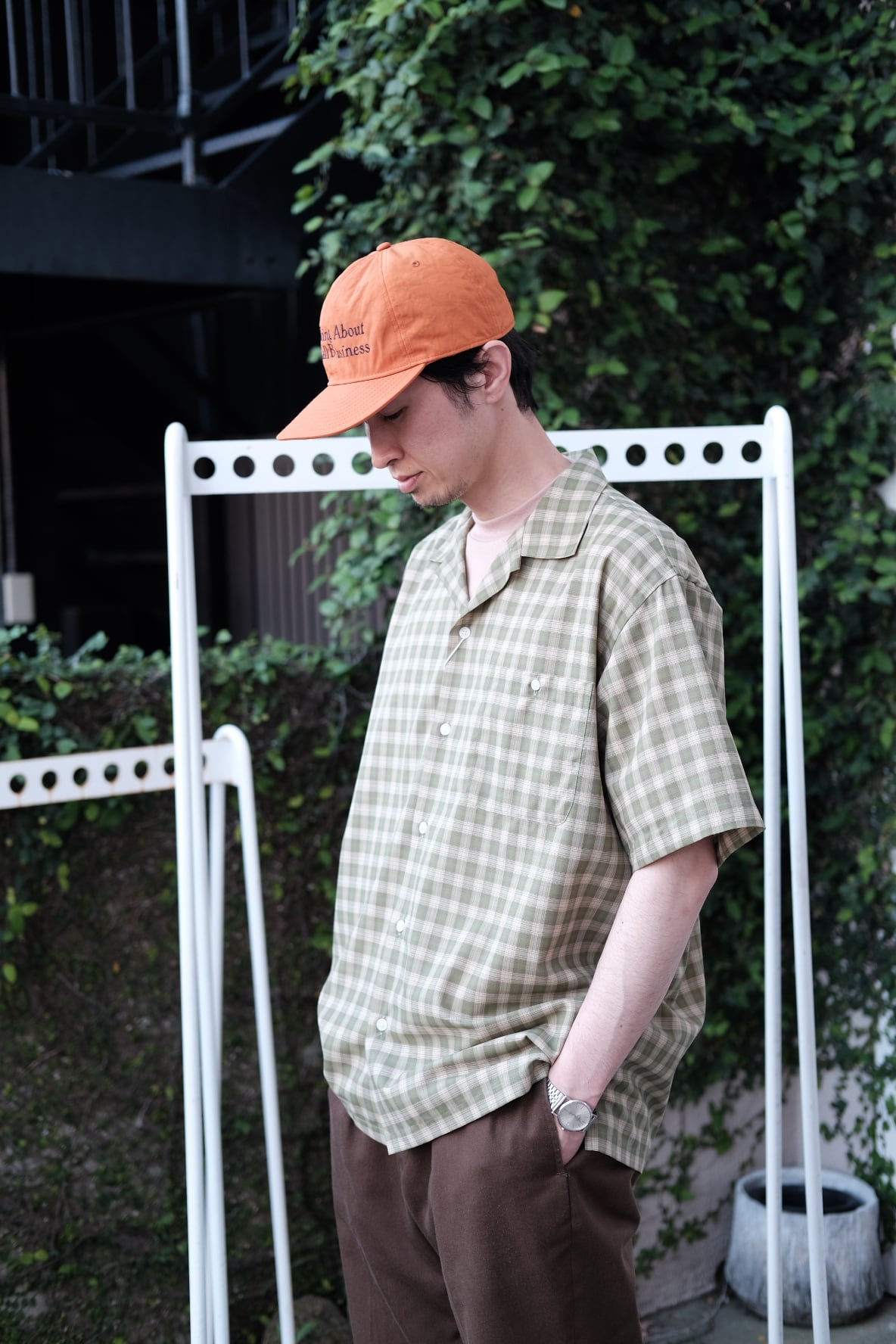 BROWN by 2-tacs＜ブラウンバイツータックス＞Open collar | Inhigh