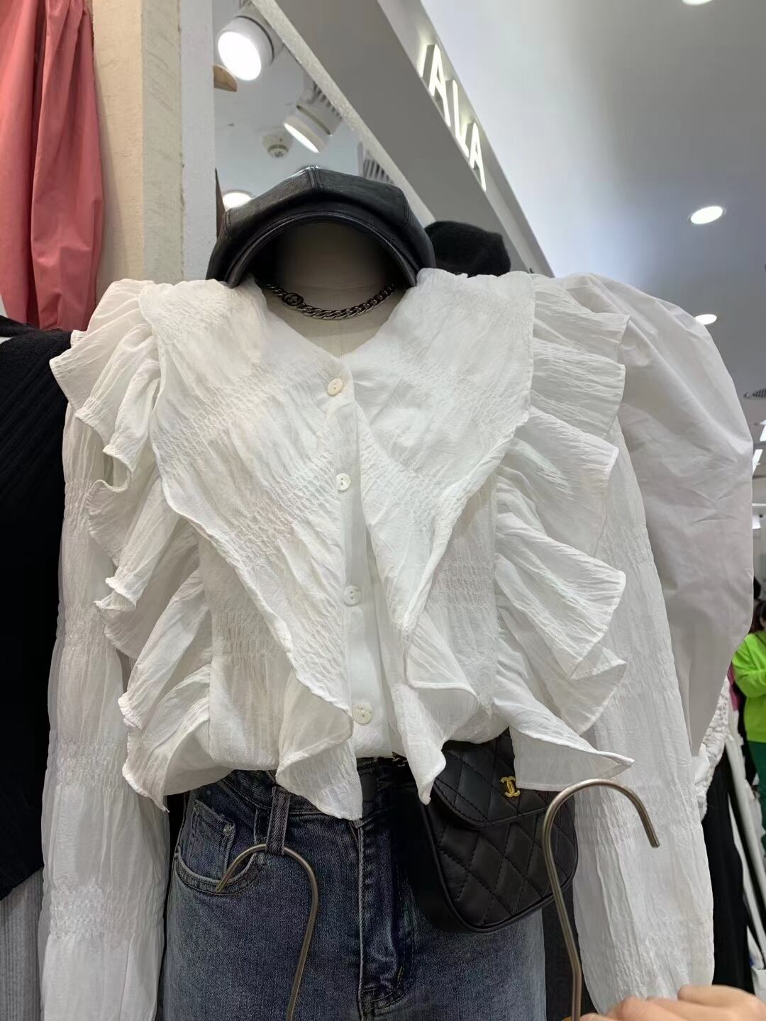 ガーリーフリルブラウス　AJ1079-6021